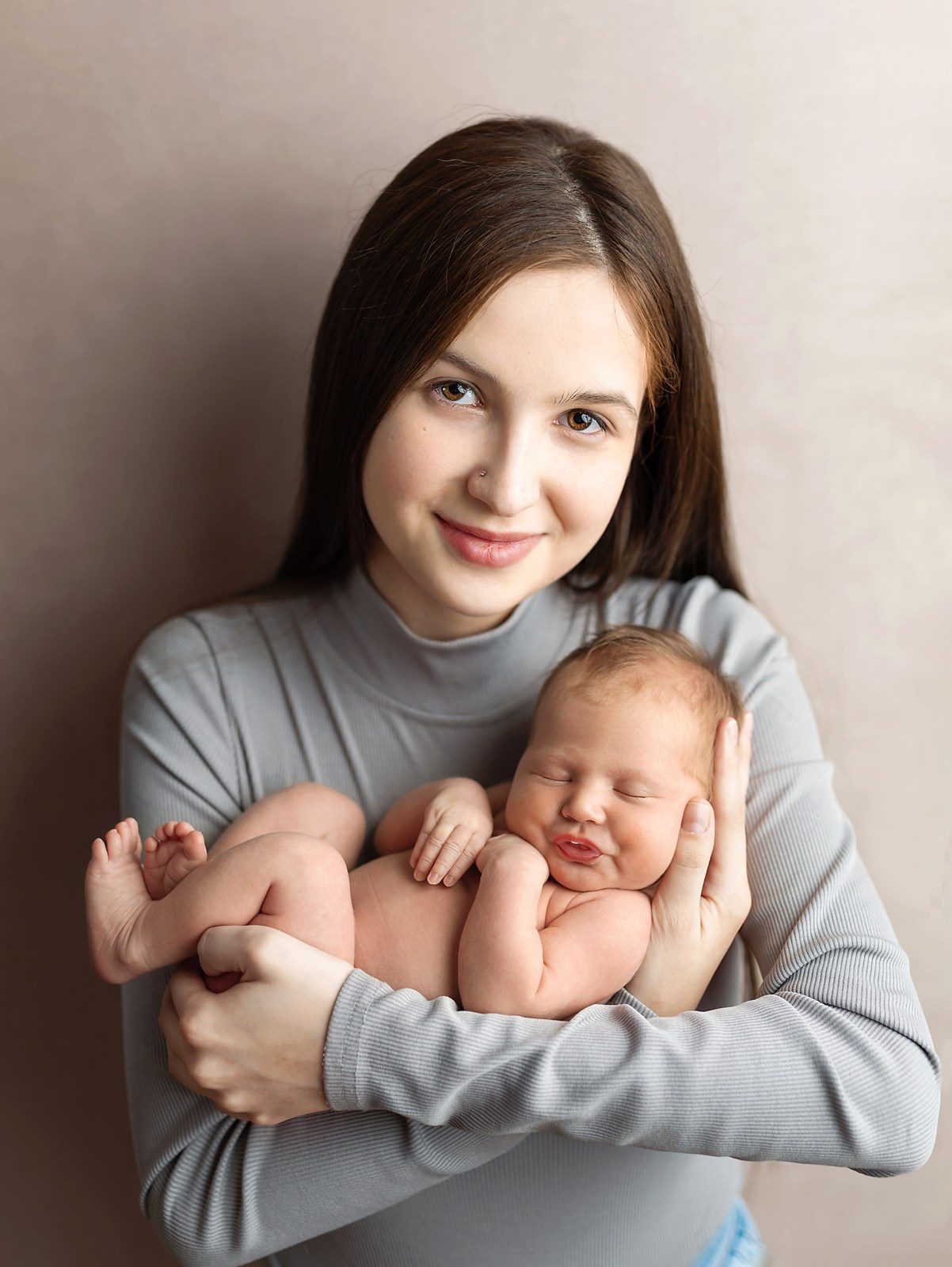 Семейные кадры. Фотограф новорождённых в Казани Нейля Гильмутдинова ньюборн