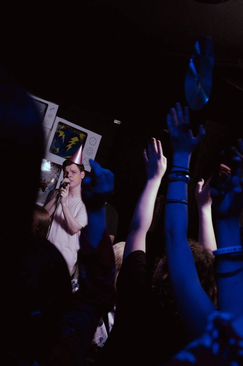 Concert photography Хватит Паясничать. Mixed media, портретный и репортажный фотограф Анна А