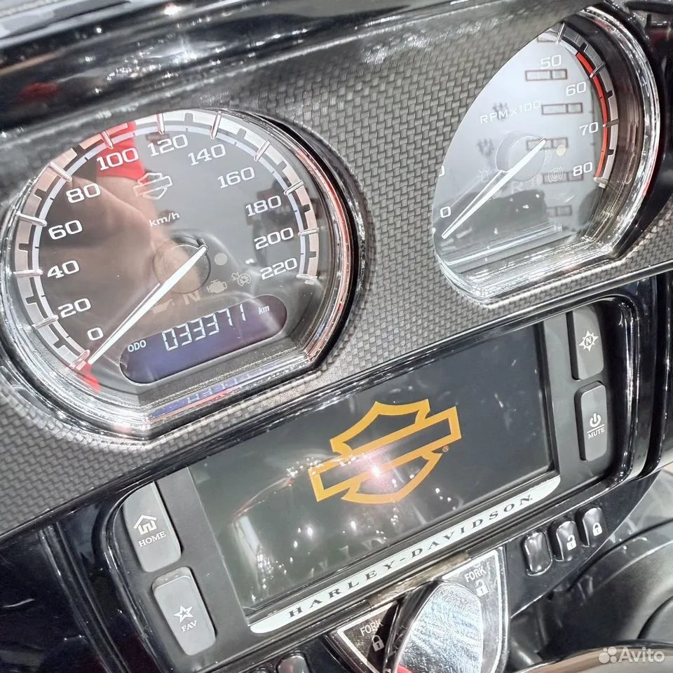 2015 CVO Electrа Glidе Limitеd 110 Carbon Сhаrсоаl. Hello Davidson, Москва. Только хорошие мотоциклы…