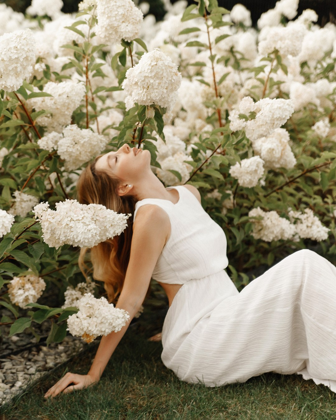 Катя и гортензии. Свадебный фотограф Краснодар Марина Зверева