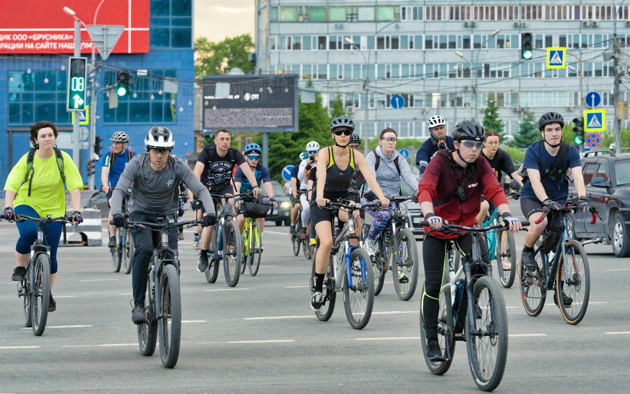 Вечерка по башням совместно с НВС (27 км). Новосибирское велосообщество #Навигаторовнаедет