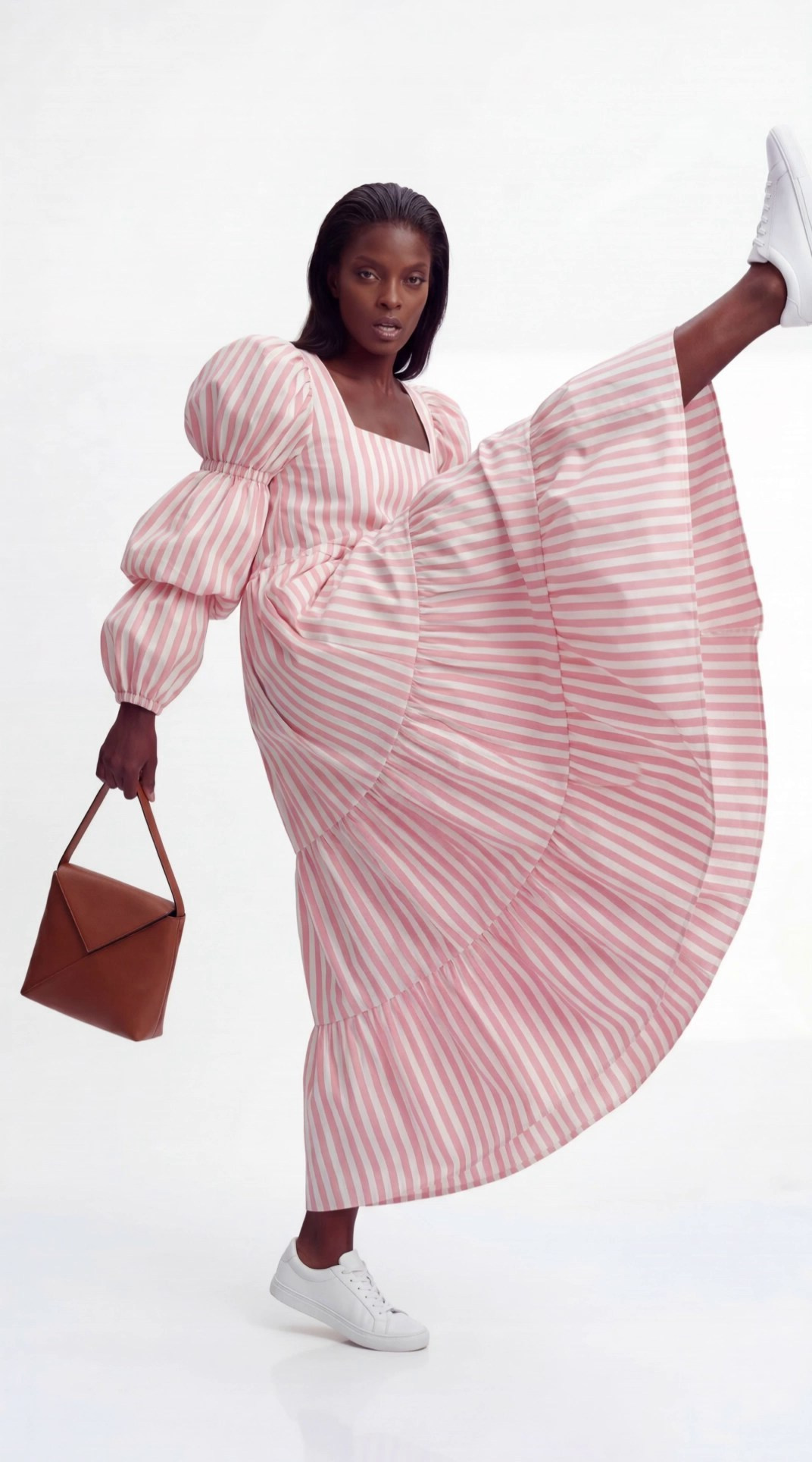 Создание ИИ-персонажа для бренда: Уникальные цифровые модели для рекламы и соцсетей. 3D визуализация интерьера и архитектурной среды