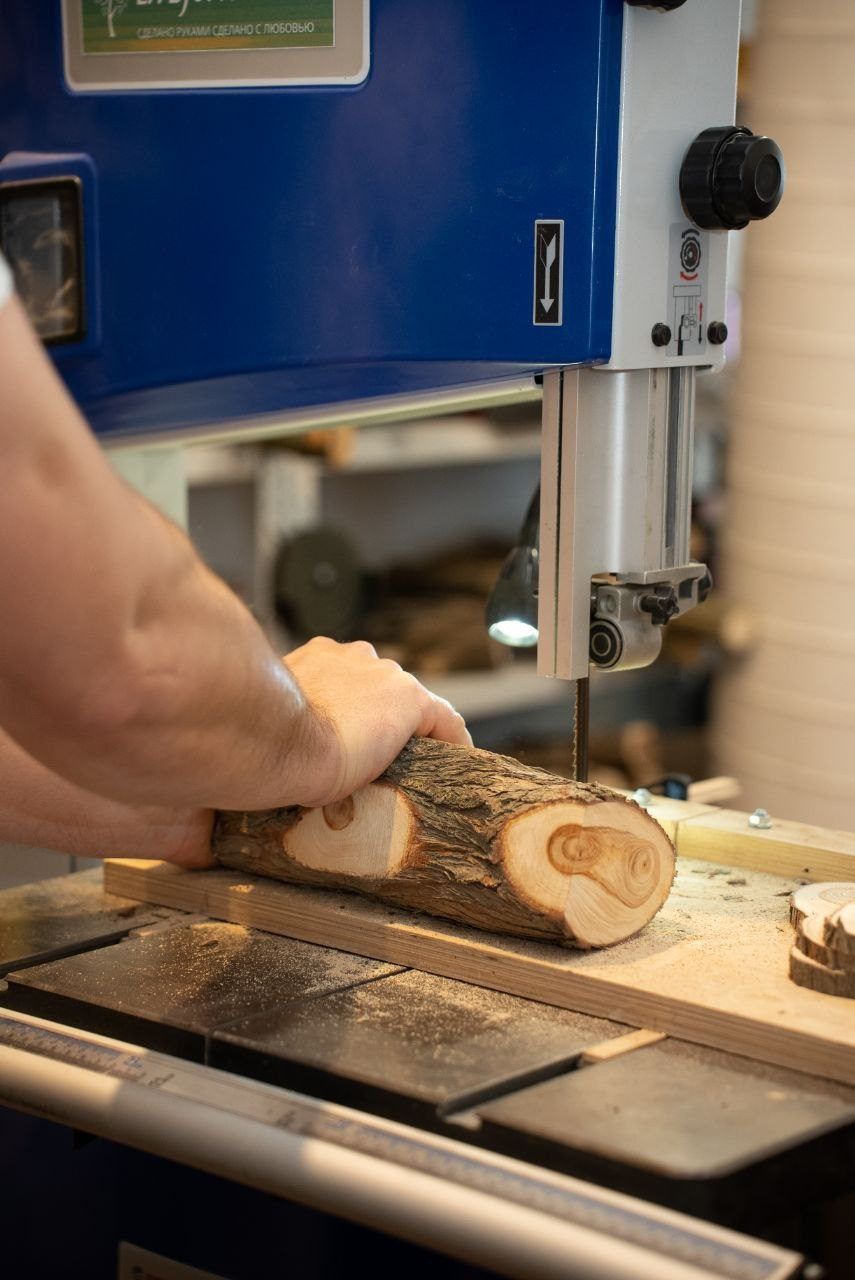 Съемка для мастерской «LIFEforWOOD» 📸+🎬. Видеограф / Фотограф  — Яна Спащанская