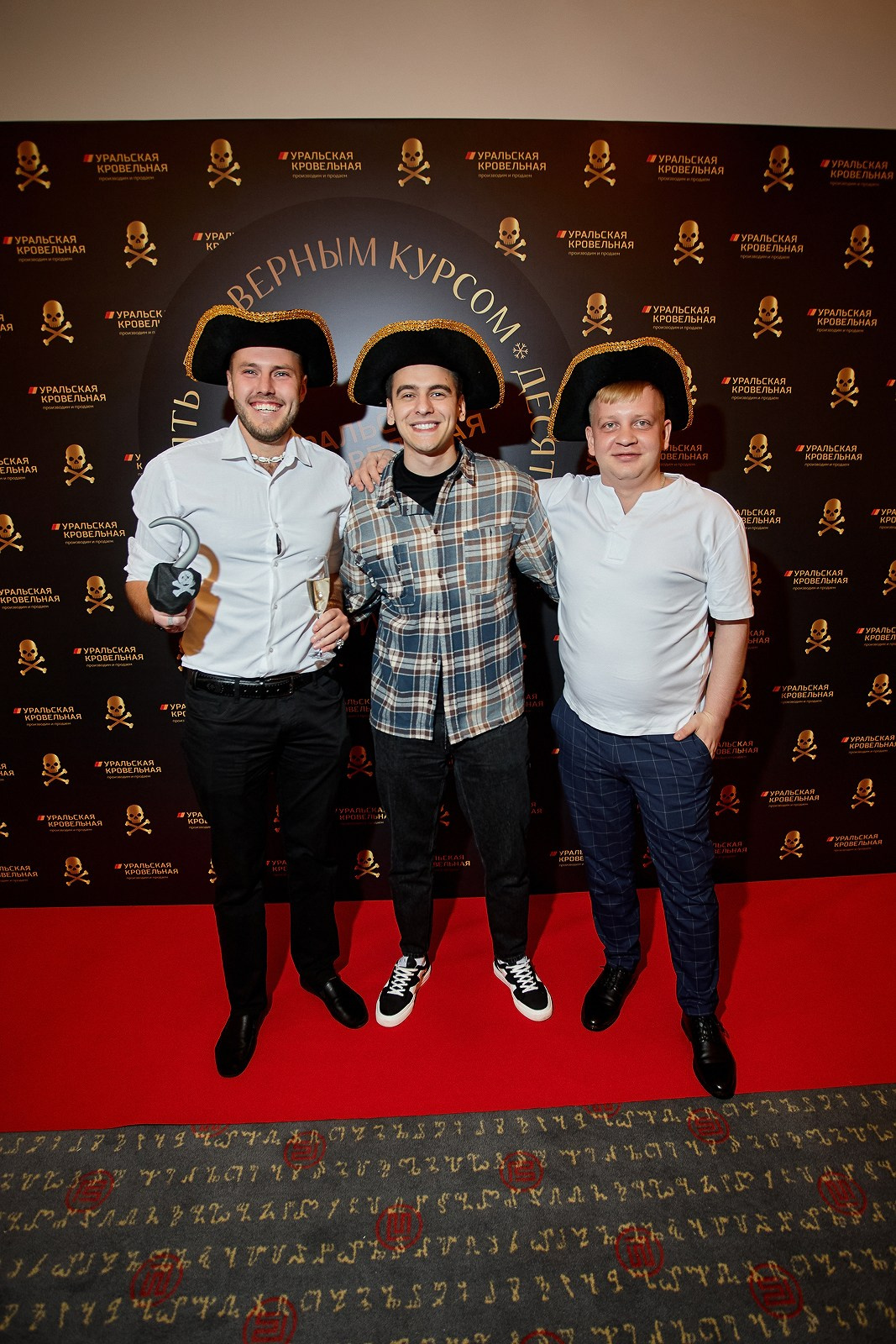 Уральская Кровельная Компания. Свадебный фотограф Челябинск, Екатеринбург, Курган — Виктор Слуднов