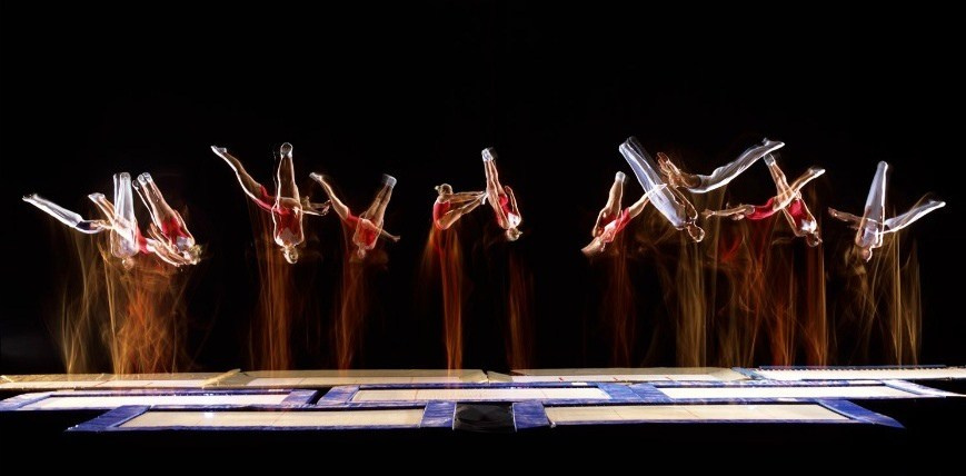 съёмка Джо МакНелли с применением компактных вспышек и контролируемого освещения