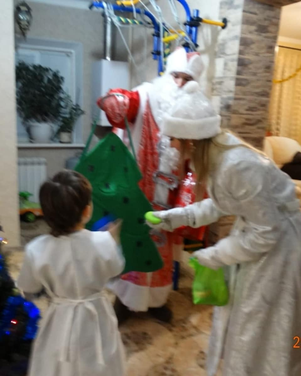 Новогоднее чудо своими глазами: благодарим Деда Мороза и Снегурочку за настоящую сказку!