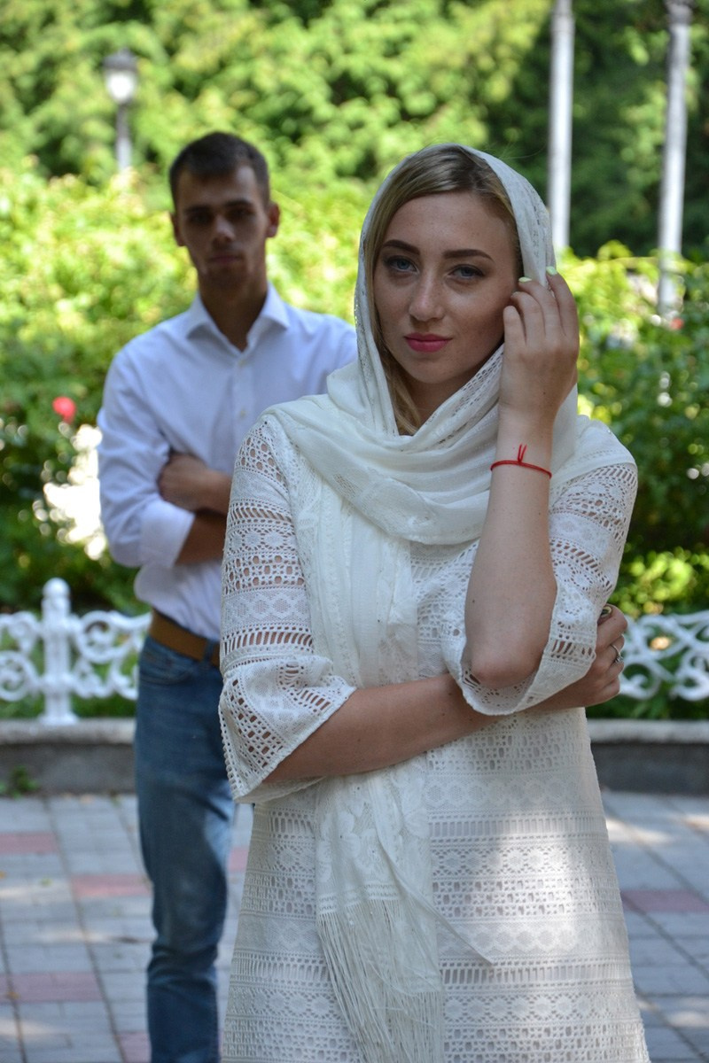 Посещение церкви. Благословение. Fotounata.ru