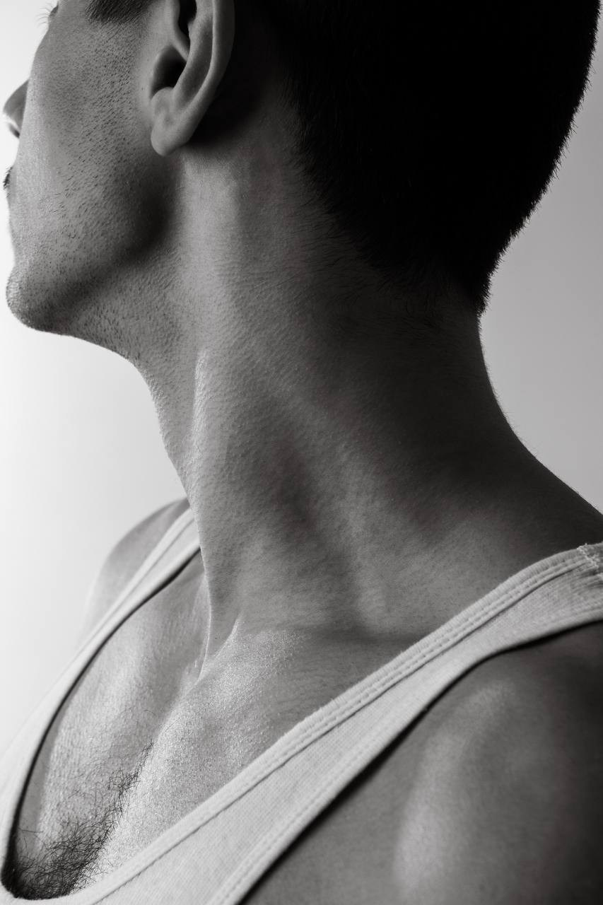 Портретная съемка — Роман. Портретный фотограф в Орле. Готовые фото за 3 дня! Помощь в позировании. Советы по организации