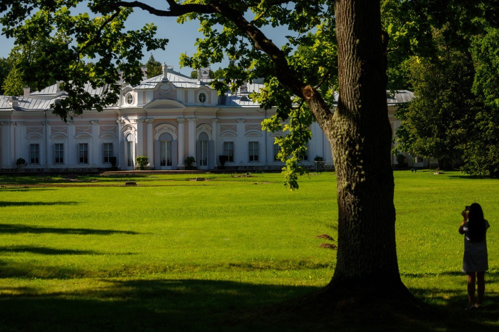Локации в Петергофе