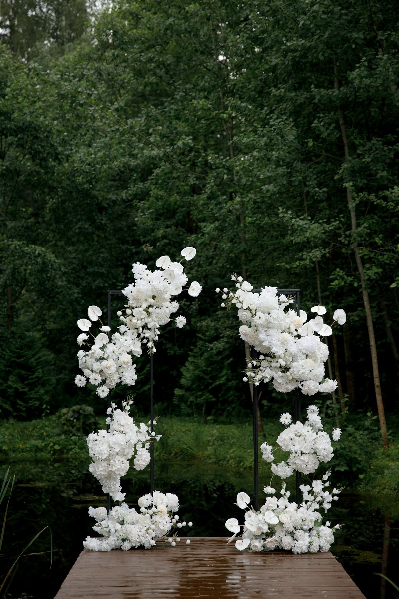 Декор Джуси роуз. Подрядчики и друзья сети свадебных площадок House for wedding