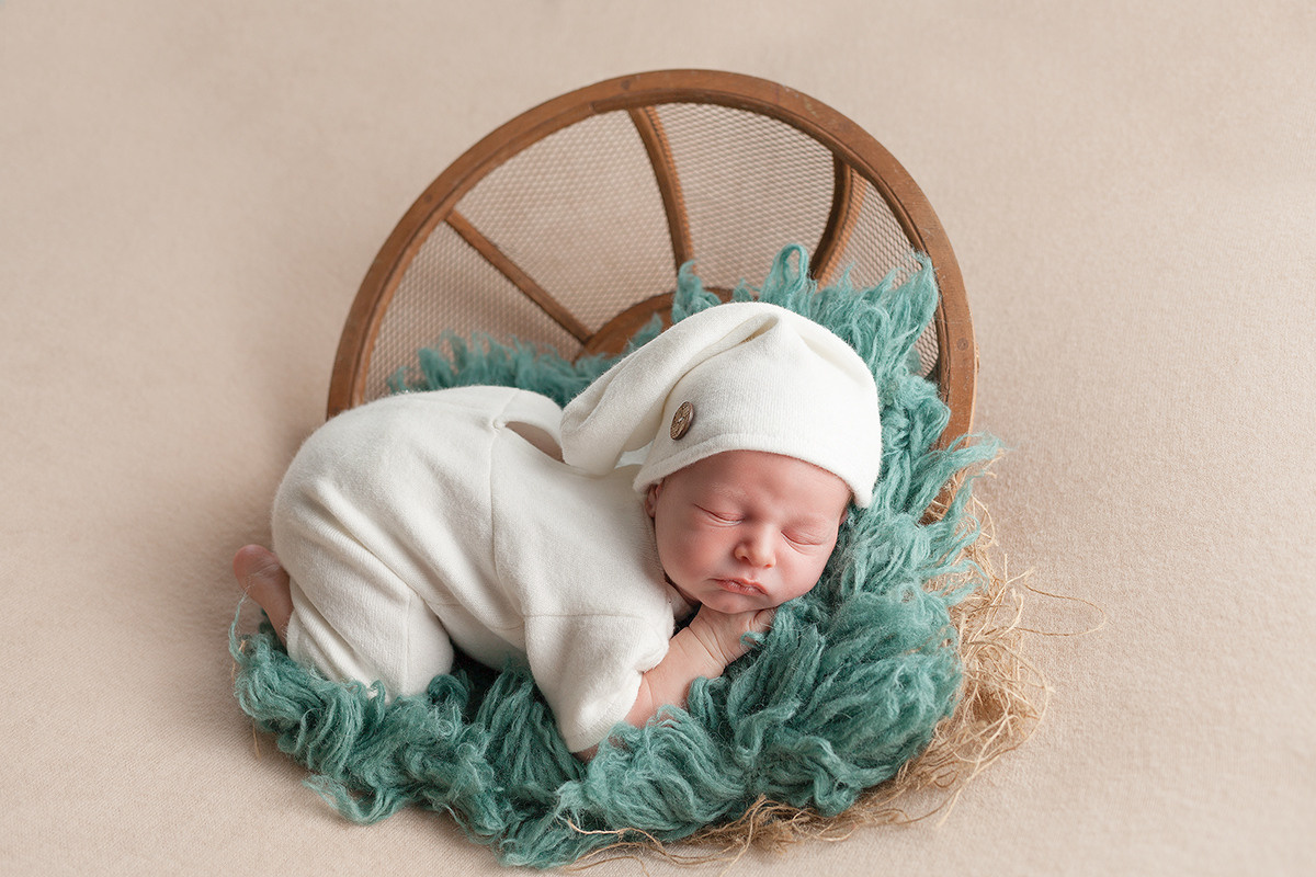 Newborn. Фотограф новорождённых в Самаре