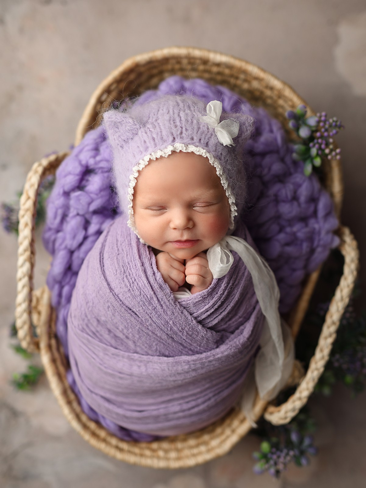 Newborn. Фотограф новорождённых в Казани Нейля Гильмутдинова ньюборн