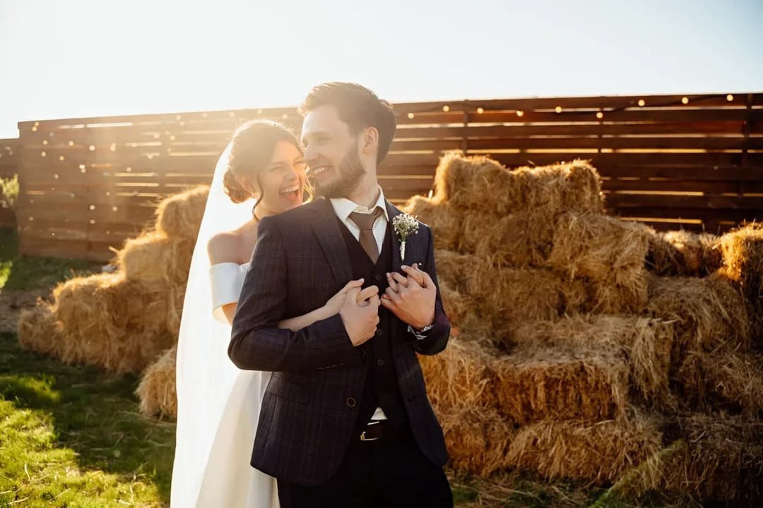 Стога сена. Локация для фотосессии. Свадебная площадка РАНЧО