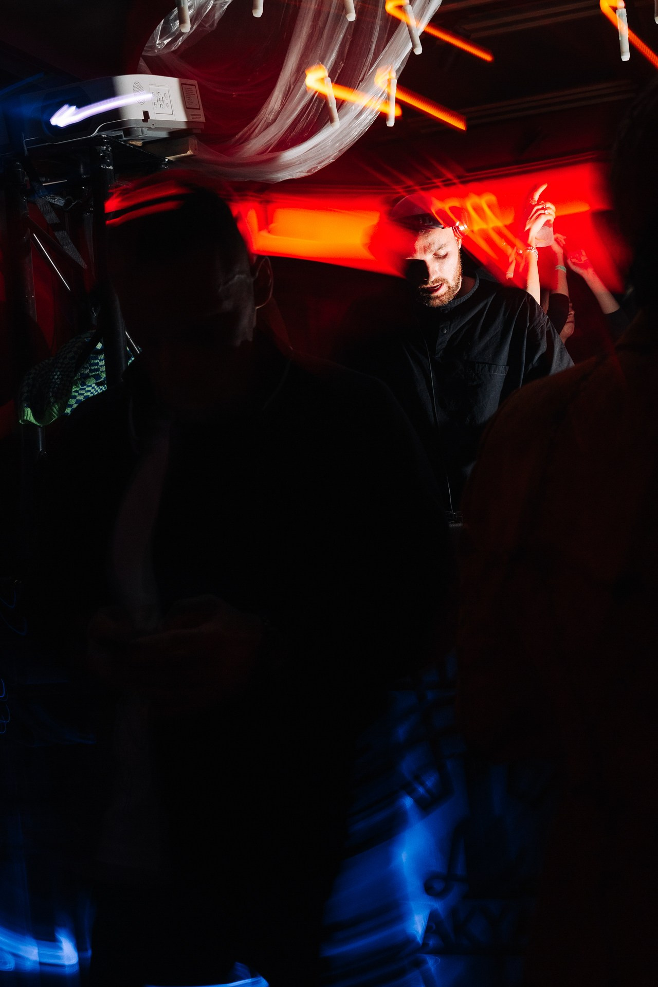 CAVA disco. Портретный и репортажный фотограф в Санкт-Петербурге Максим Пашков