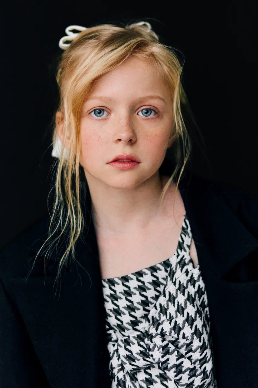 Шварц Аделина 9 ЛЕТ 140 СМ. Детское модельное агентство Musthave agency. База профессиональных моделей