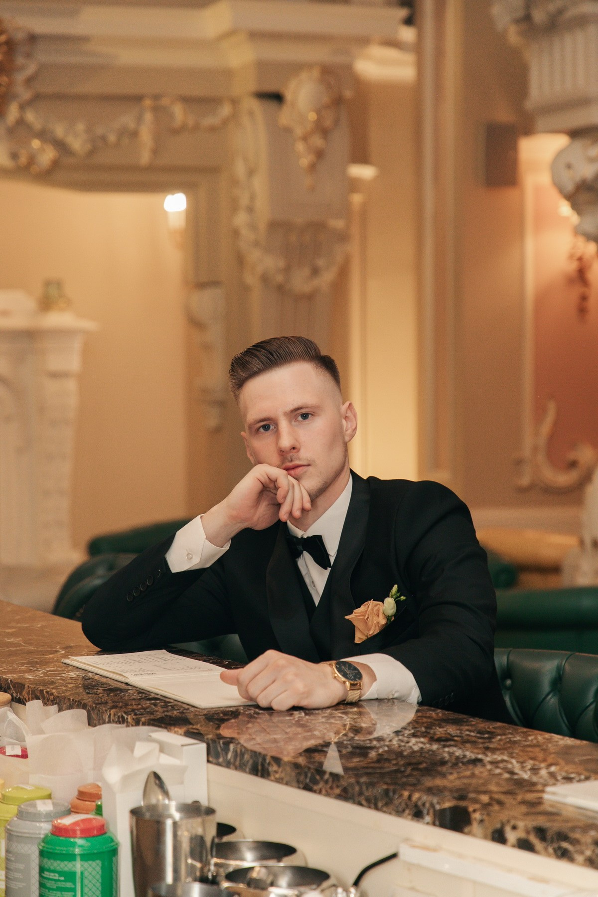 провести свадьбу в спб, какой торт выбрать на свадьбу, где заказать банкетный зал питер, лофт для проведения свадьбы какой, посоветуйте фотографа, посоветуйте визажиста, свадебный букет где купить спб санкт петербург