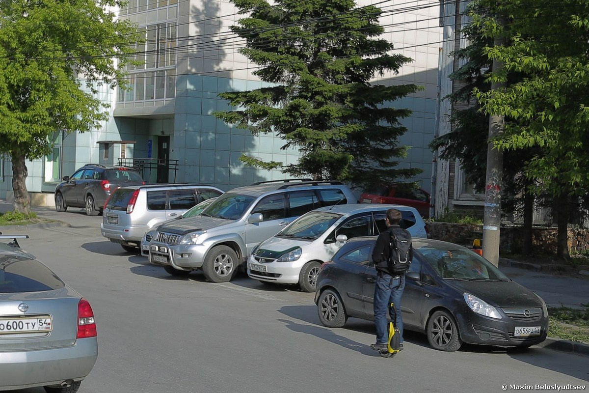 Г. Новосибирск. Студия Максима Белослюдцева