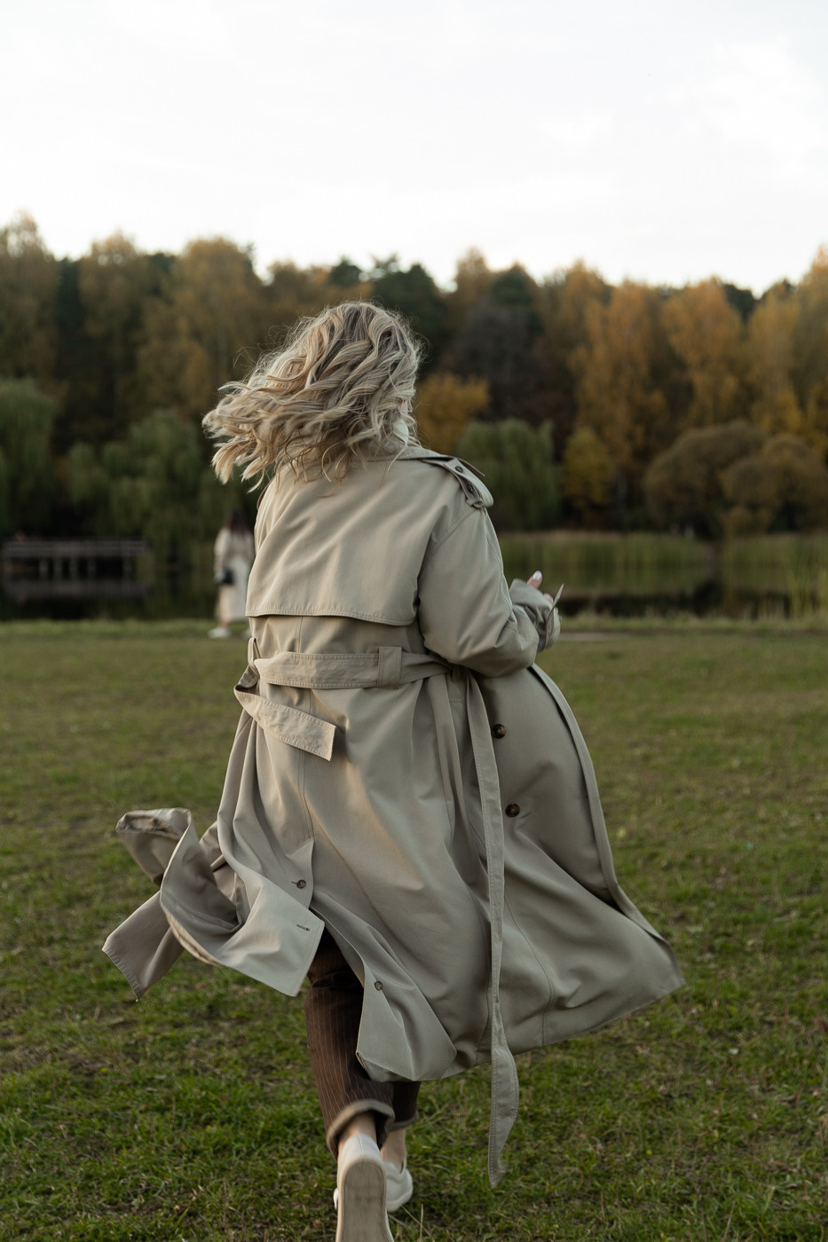 Family photography outdoors in Belgrade. Контент фотограф для личного бренда