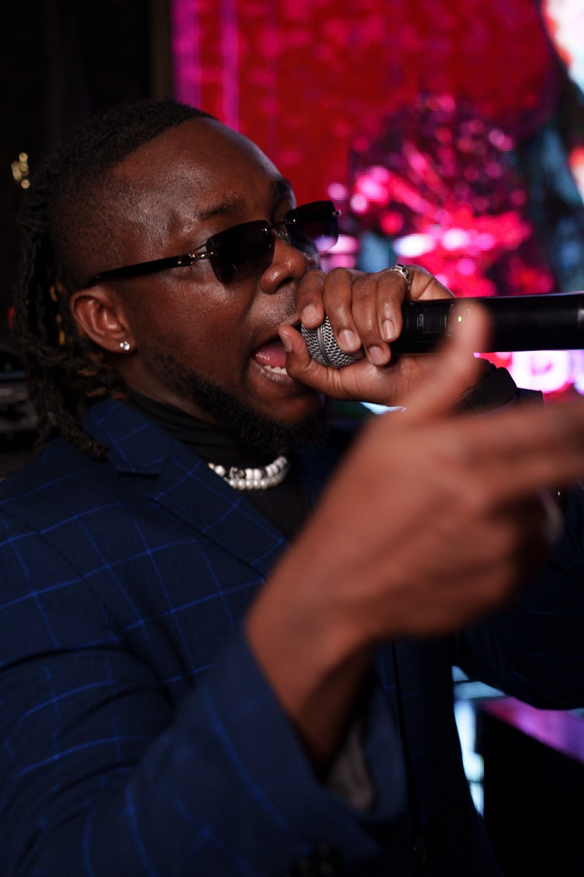 Agutin Bar New Year. Фотограф Мещанин Юрий