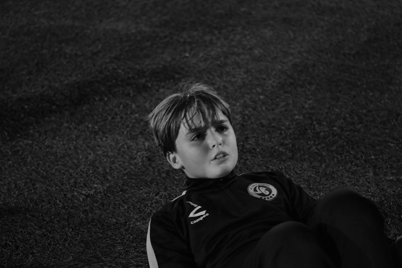 Футбол фотосъемка футбола спортивный фотограф в Москве. Фотограф и художник в Москве Евгения Нюнина