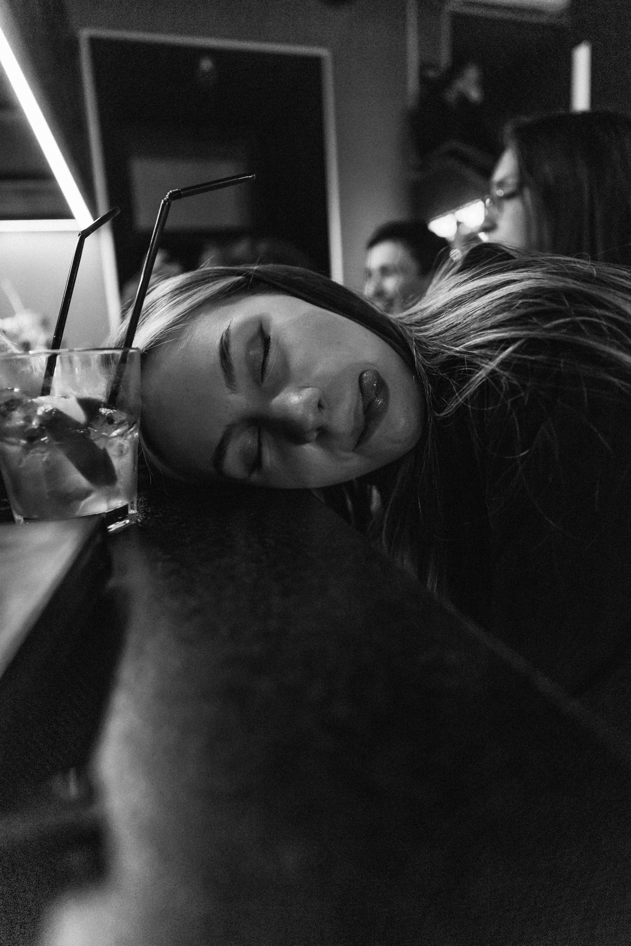 УЕ! БАР. Фотограф Владимир Молоканов