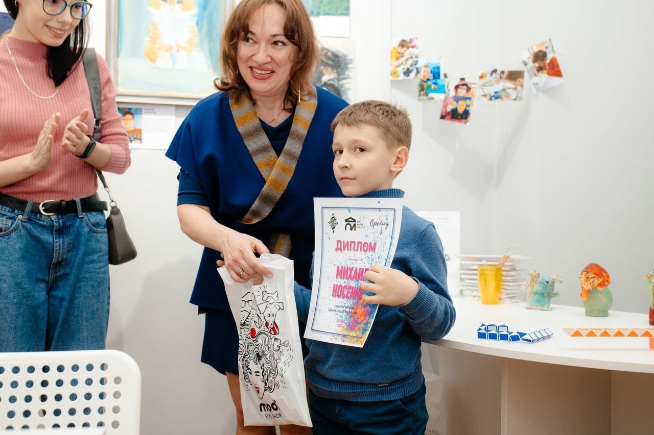 ВЫСТАВКА ДЕТСКОГО РИСУНКА НА ВДНХ. Художественные выставки. Яркие открытия