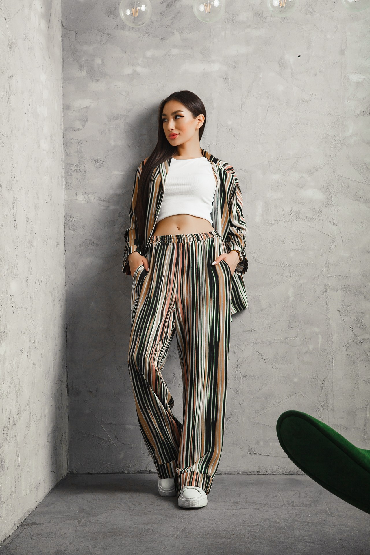 Реклама женской одежды. Натан Супервайзер по Продакшену