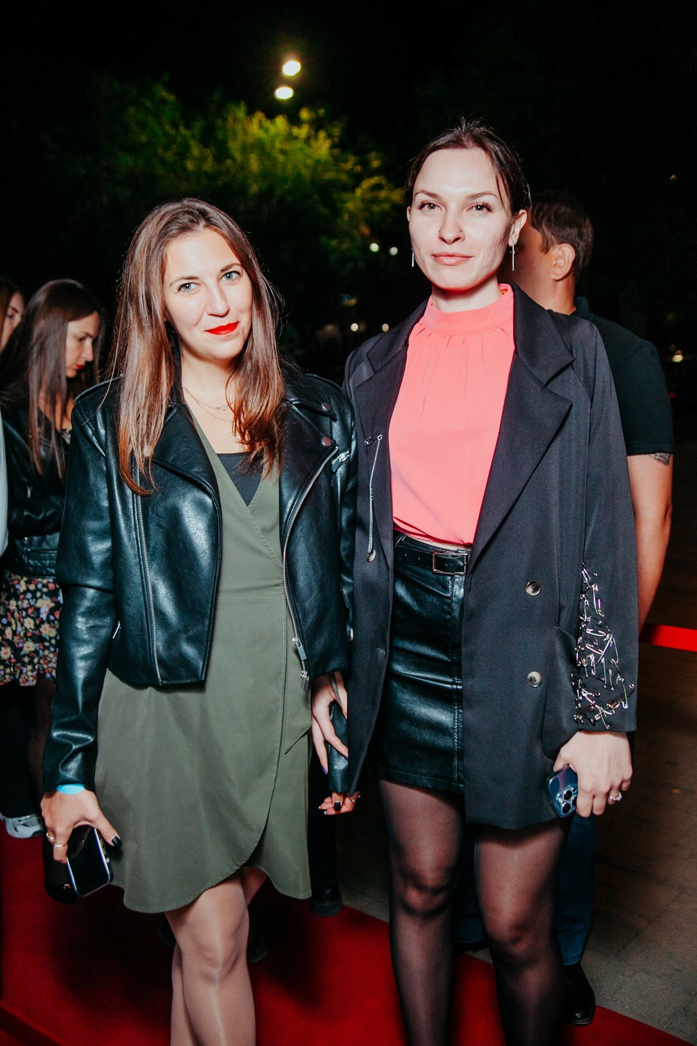 Презентация «Iphone 15». Свадебный и детский фотограф в Волгограде Слава Белов