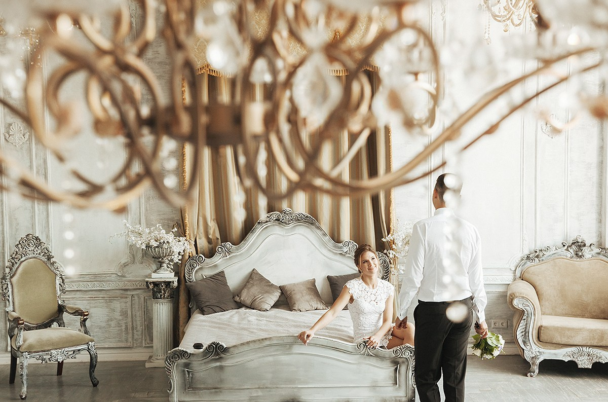 свадебный торт заказать, свадебный букет купить, костюм для жениха на свадьбу, свадебный салон спб, бутоньерка на свадьбу, где провести свадьбу в спб