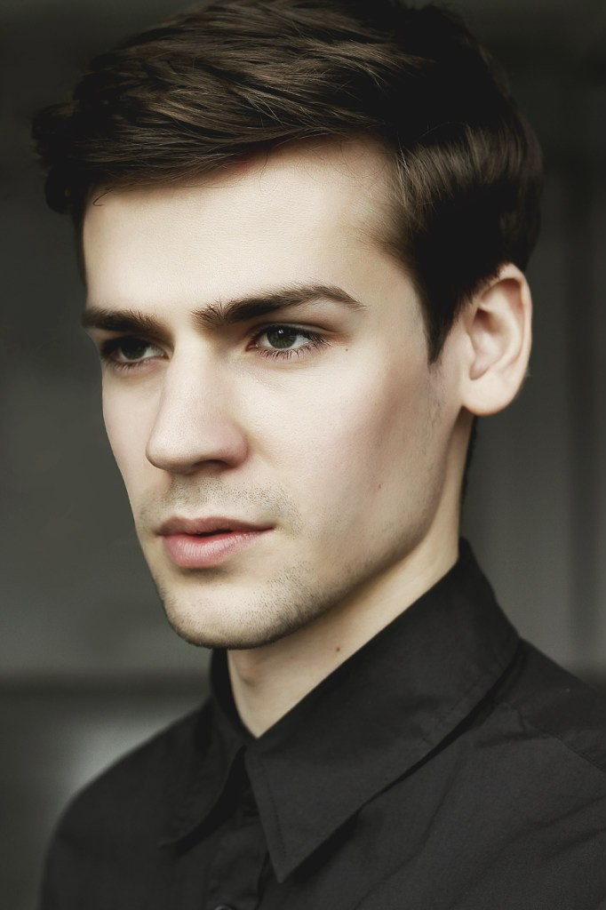 Outdoor. Portrait Photographer Alexandra Iagovkina