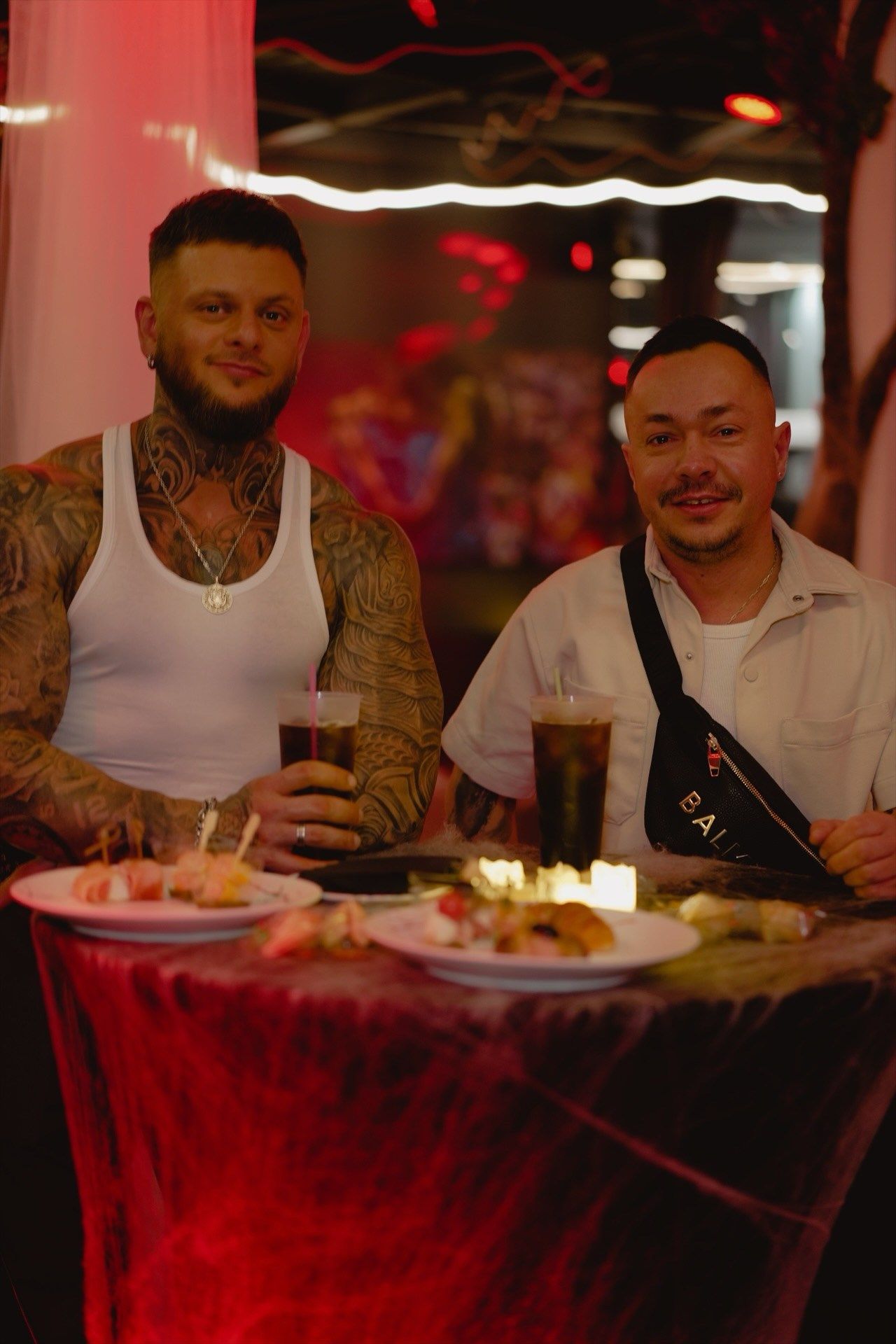 SОФИТЫ | 03.11. Фотограф, оператор и рилсмейкер в Москве — Ася Палагута