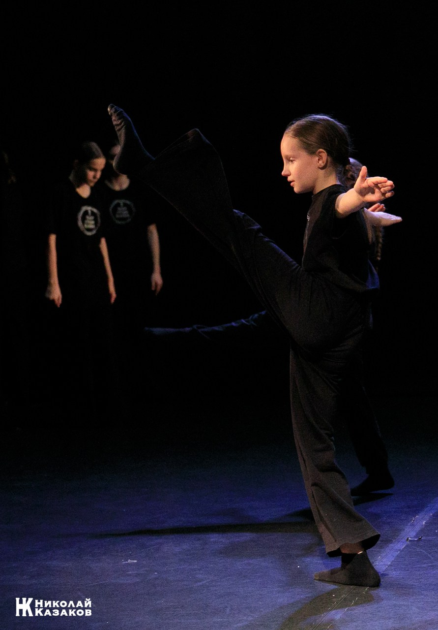 СТУДИЯ «ЧЕЛОВЕК». Николай Казаков. Профессиональный фотограф. Преподаватель фотографии