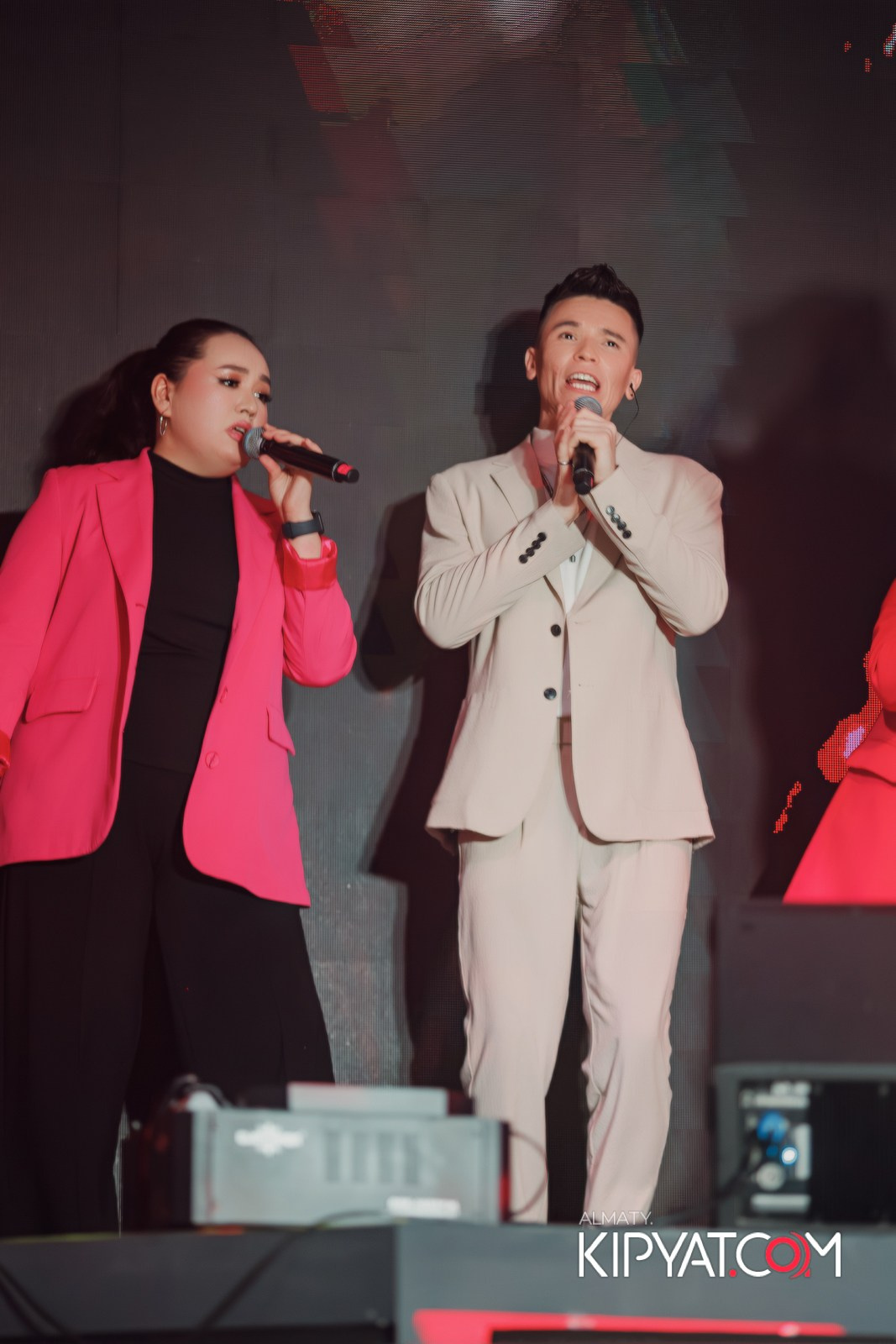 SANTA BARBARA — МЮЗИКЛ ДЖУЛИЯ. КИПЯТКОМ АЛМАТЫ!