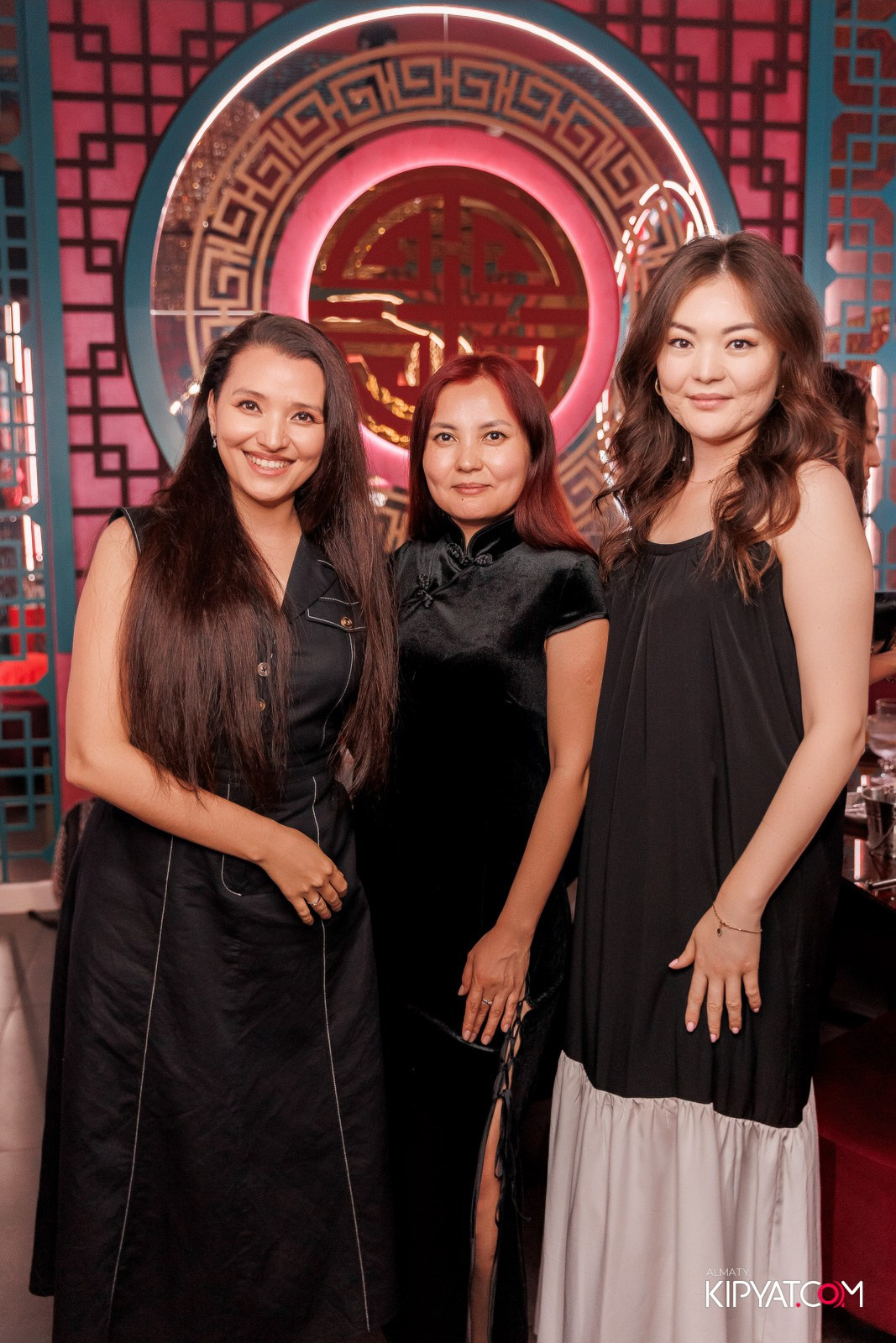 MOOD KARAOKE & TERRACE. КИПЯТКОМ АЛМАТЫ!