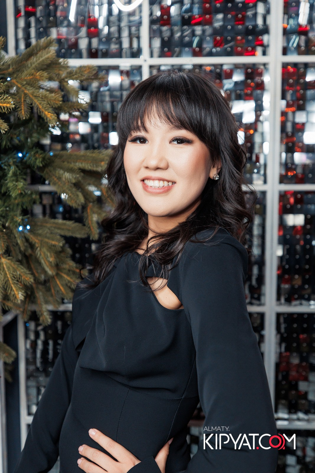 FRIENDS BAR & TERRACE. КИПЯТКОМ АЛМАТЫ!