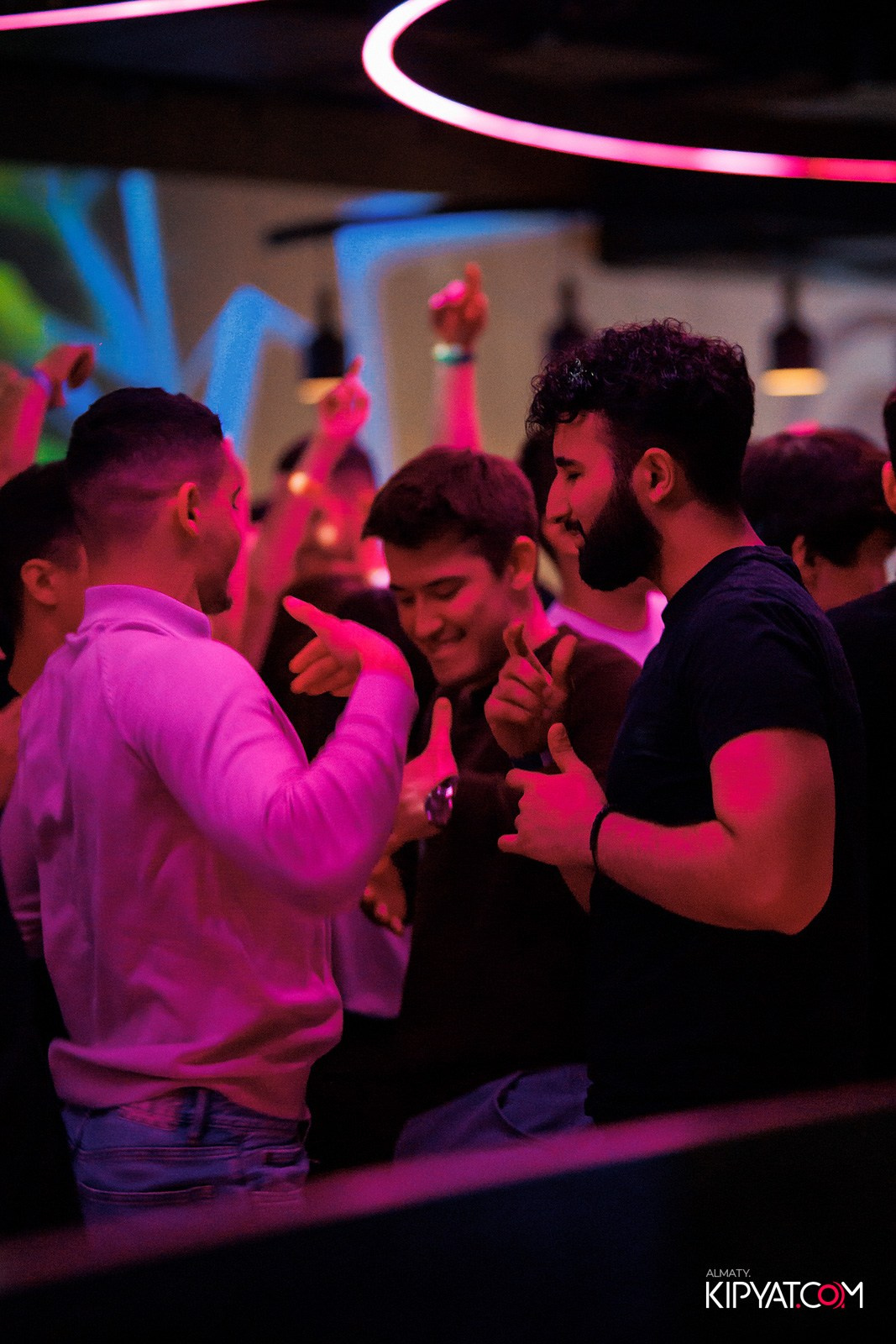 EVENT BAR. КИПЯТКОМ АЛМАТЫ!