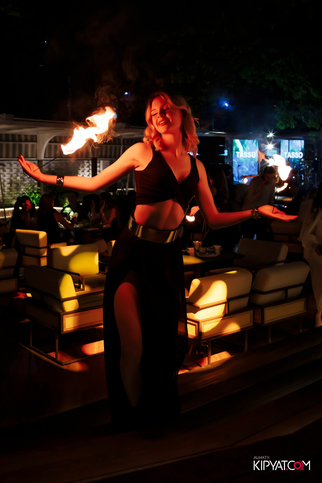 ОФИЦИАЛЬНОЕ ОТКРЫТИЕ ЛЕТНЕЙ ТЕРРАСЫ SIRENA RESTAURANT & BAR. КИПЯТКОМ АЛМАТЫ! Фотосъемка мероприятий в Алматы