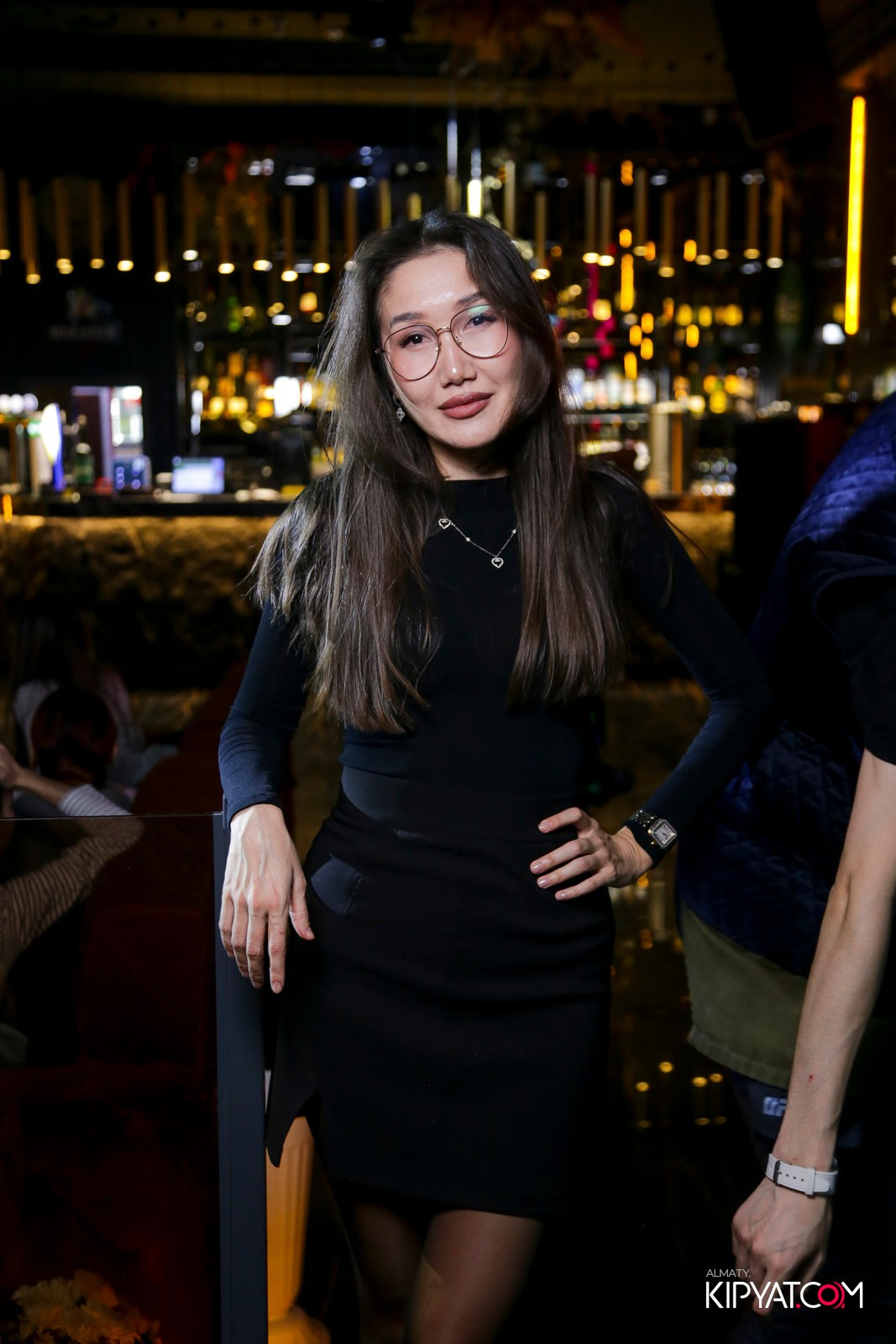 БАР ПАНАЕХАЛИ НА ДОСТЫК. КИПЯТКОМ АЛМАТЫ!