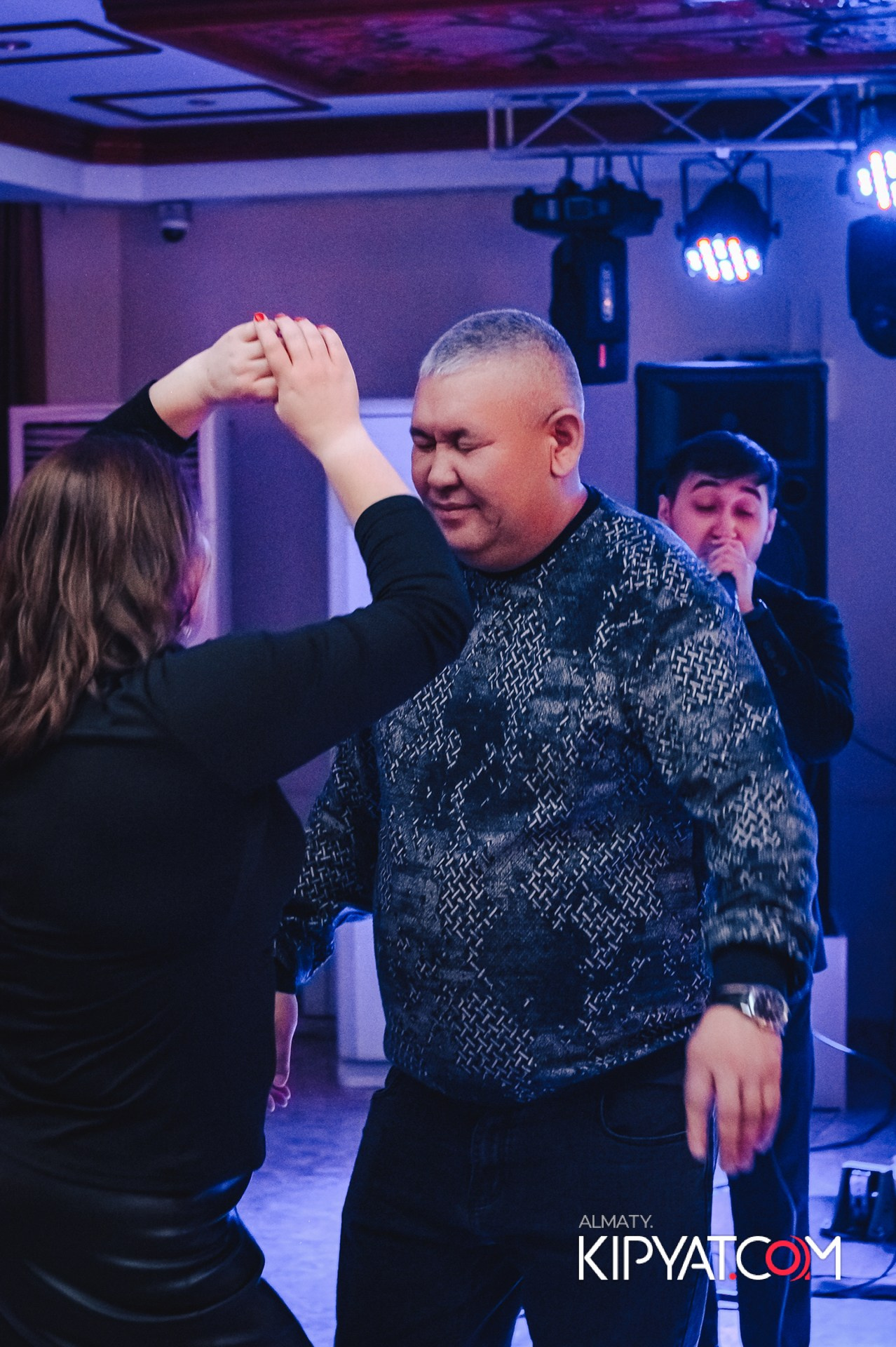 КАФЕ ШАЛКАР-ДИСКО 80-Х. КИПЯТКОМ АЛМАТЫ!