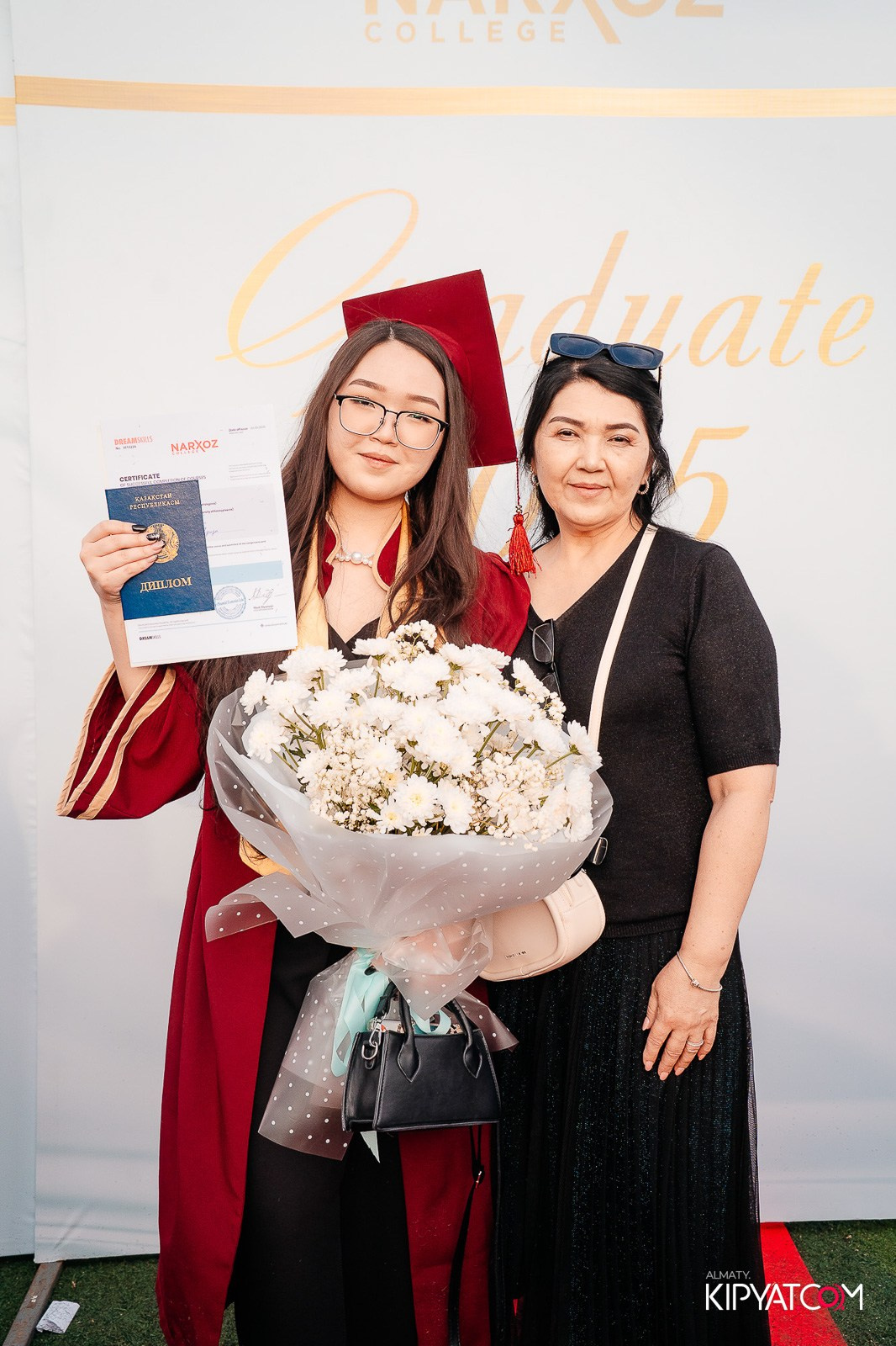 ВРУЧЕНИЕ ДИПЛОМОВ — НАРХОЗ КОЛЛЕДЖ. Part 2. КИПЯТКОМ АЛМАТЫ!
