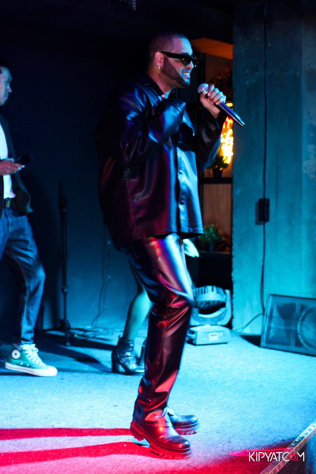 ГРИЛЬ-БАР ШАШЛЫКОFF. КИПЯТКОМ АЛМАТЫ!