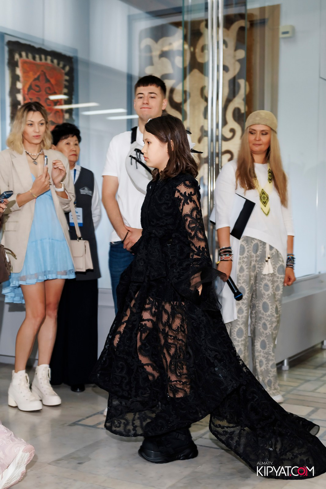 JUNIOR MODELS SHOW. ПЕРФОМАНС НОЧЬ В МУЗЕЕ. КИПЯТКОМ АЛМАТЫ! Фотосъемка мероприятий в Алматы