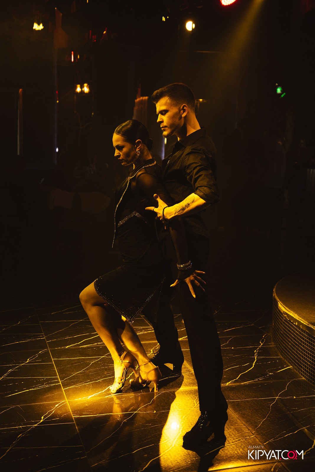 MOOD KARAOKE & TERRACE. КИПЯТКОМ АЛМАТЫ!