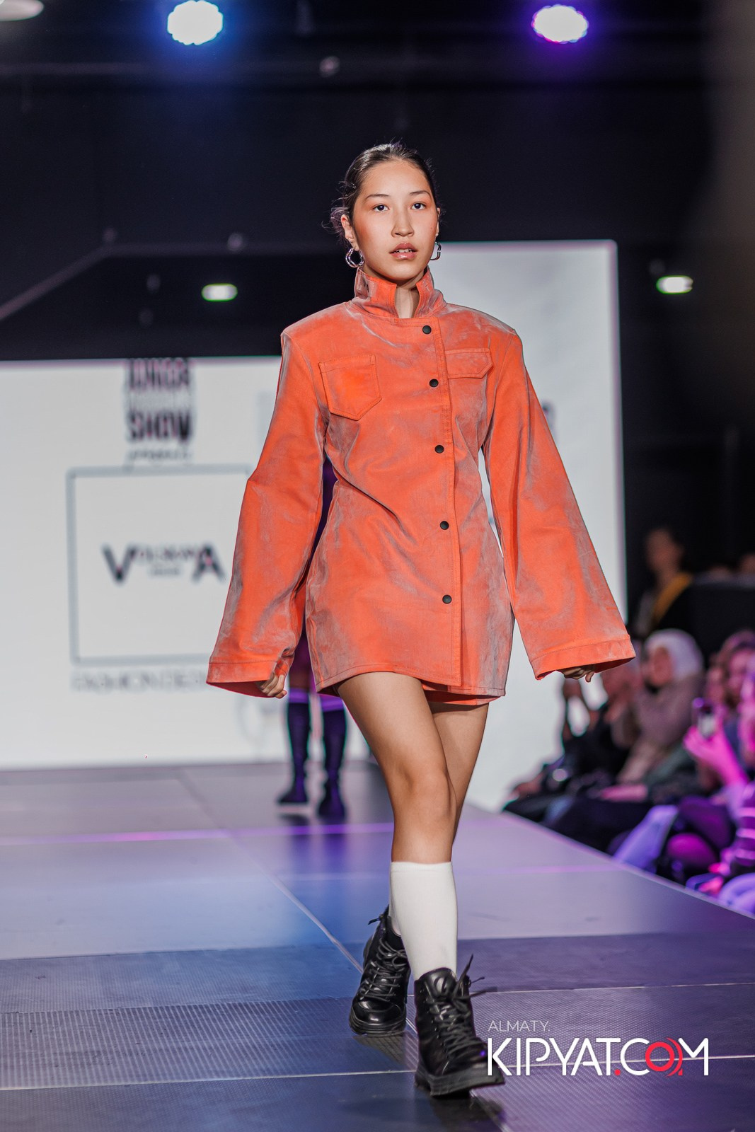 JUNIOR MODELS SHOW В РАМКАХ БЛАГОТВОРИТЕЛЬНОГО ПРОЕКТА МОДА ЗА СЧАСТЬЕ ДЕТЕЙ. КИПЯТКОМ АЛМАТЫ!