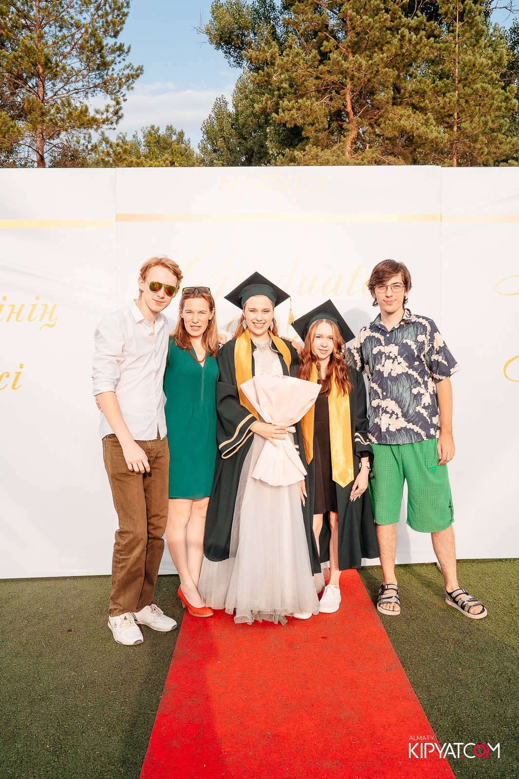 ВРУЧЕНИЕ ДИПЛОМОВ — НАРХОЗ КОЛЛЕДЖ. Part 1. КИПЯТКОМ АЛМАТЫ!