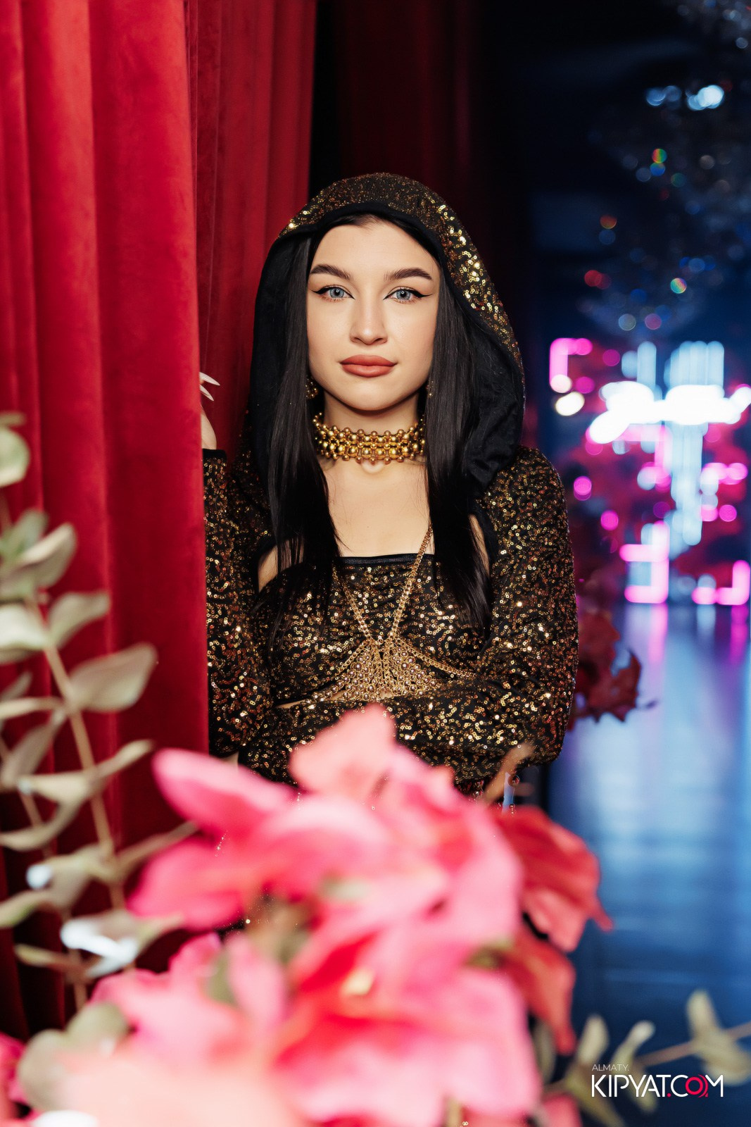 ЗАЯ, НА БИС. КИПЯТКОМ АЛМАТЫ!