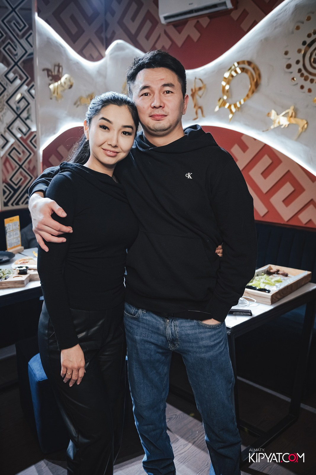 УХО И МЕДВЕДЬ НА ГАГАРИНА. КИПЯТКОМ АЛМАТЫ!