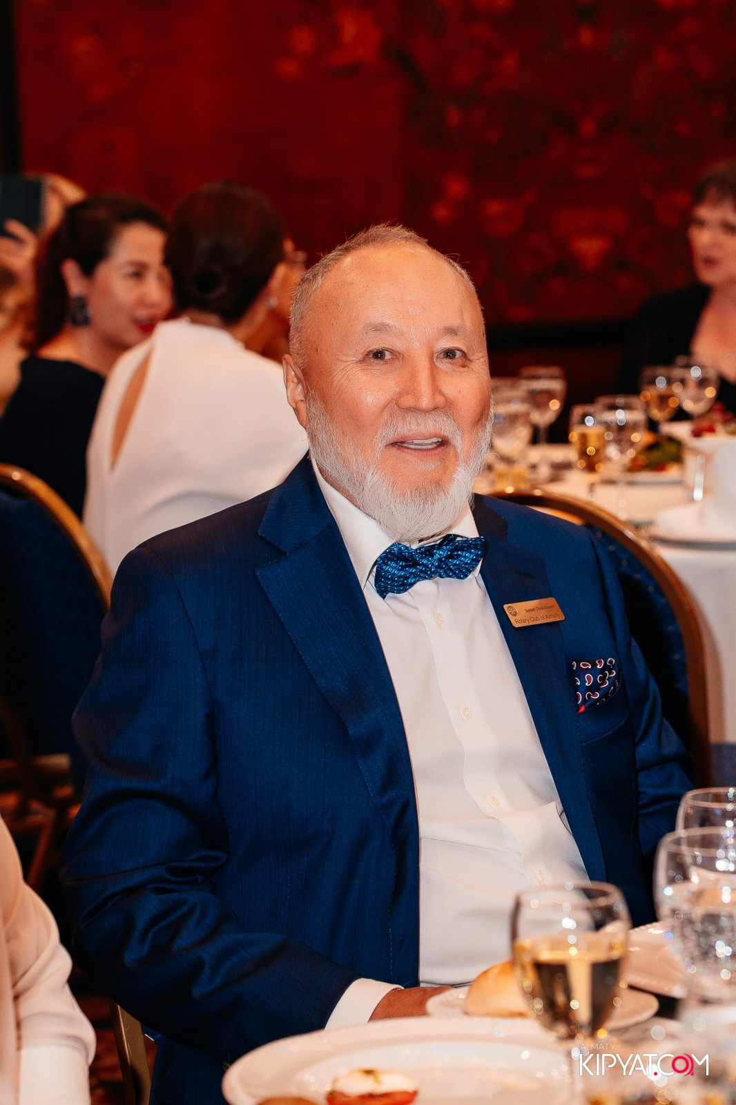 БЛАГОТВОРИТЕЛЬНЫЙ УЖИН В ЧЕСТЬ 30-ЛЕТИЯ ROTARY CLUB OF ALMATY. КИПЯТКОМ АЛМАТЫ!