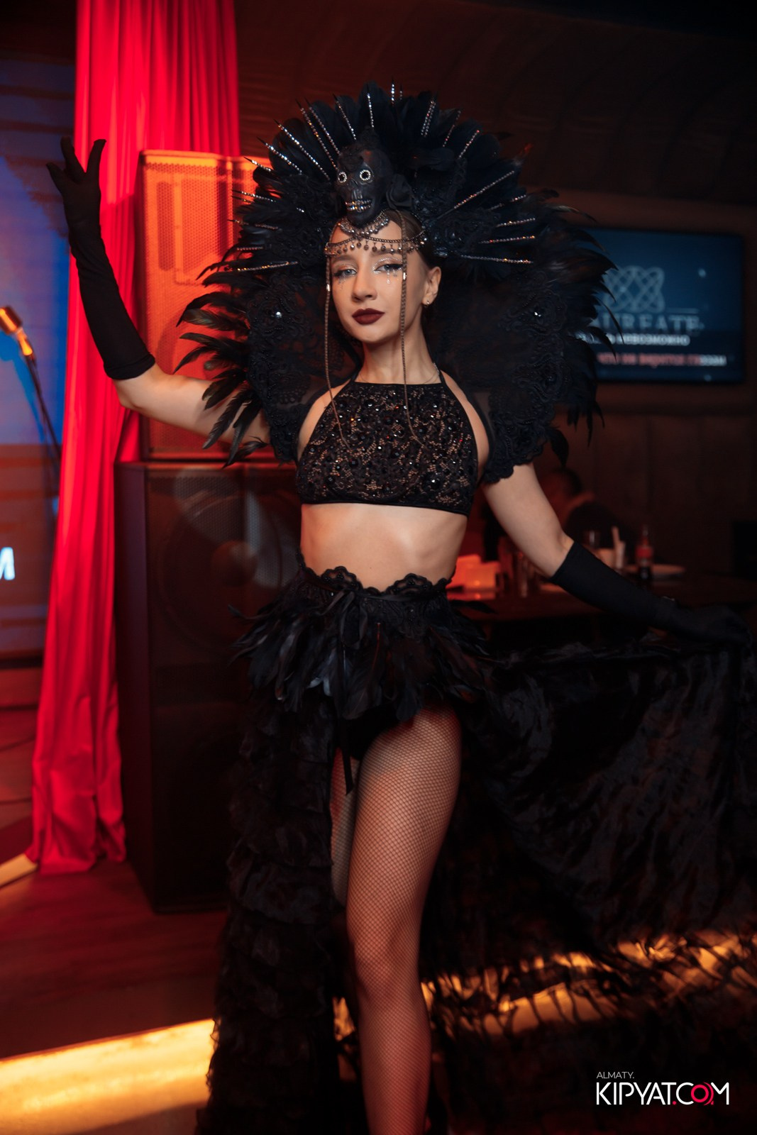 LAUREATE KARAOKE HALL. КИПЯТКОМ АЛМАТЫ!