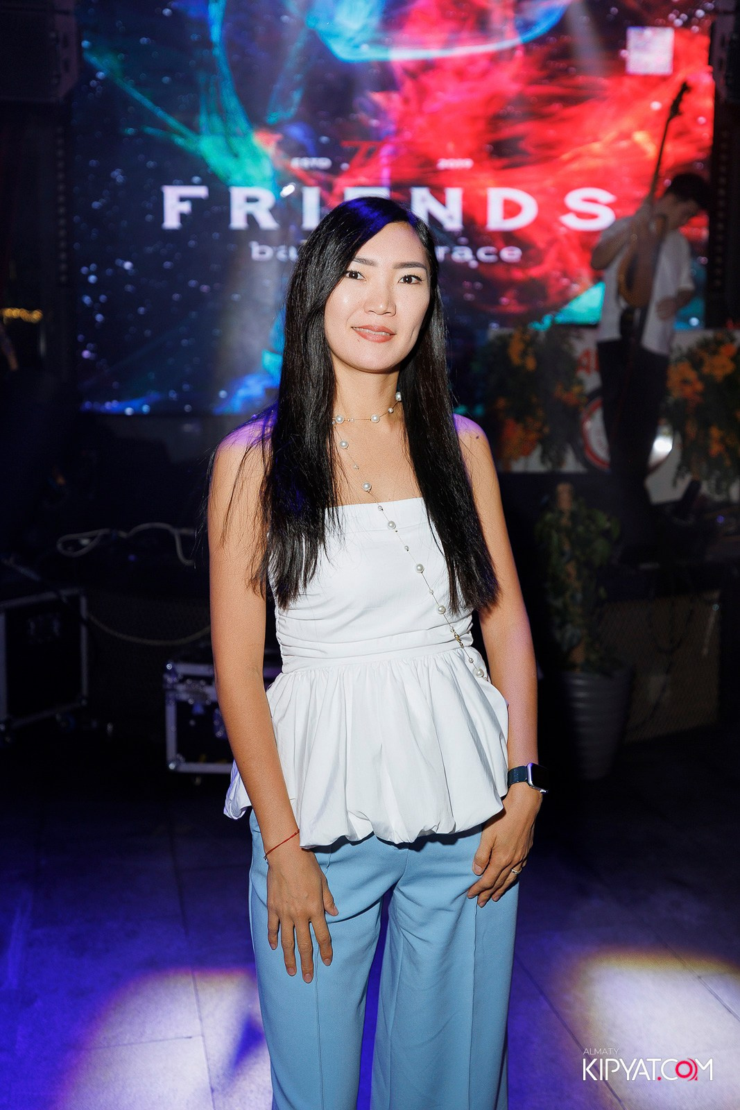 FRIENDS BAR & TERRACE. КИПЯТКОМ АЛМАТЫ! Фотосъемка мероприятий в Алматы